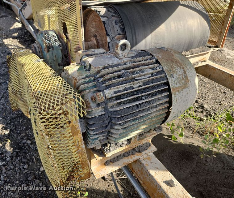 image for item DU6758 Crushing plant