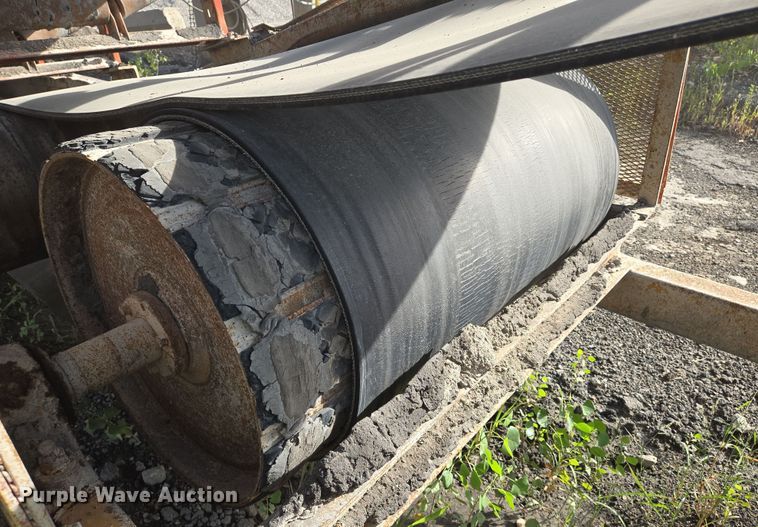 image for item DU6758 Crushing plant