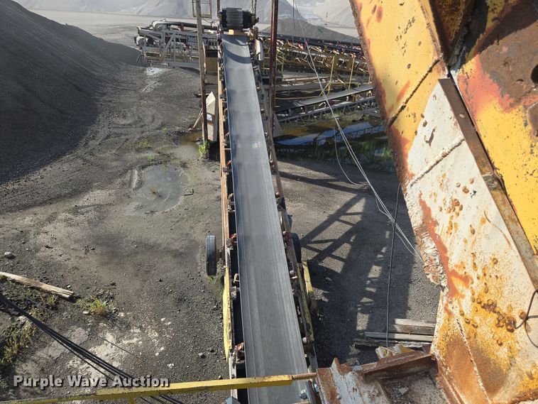 image for item DU6758 Crushing plant