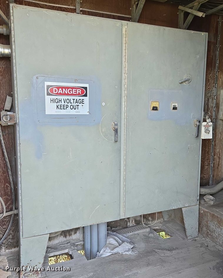 image for item DU6758 Crushing plant