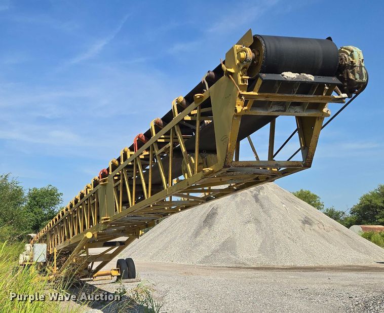 image for item DU6758 Crushing plant