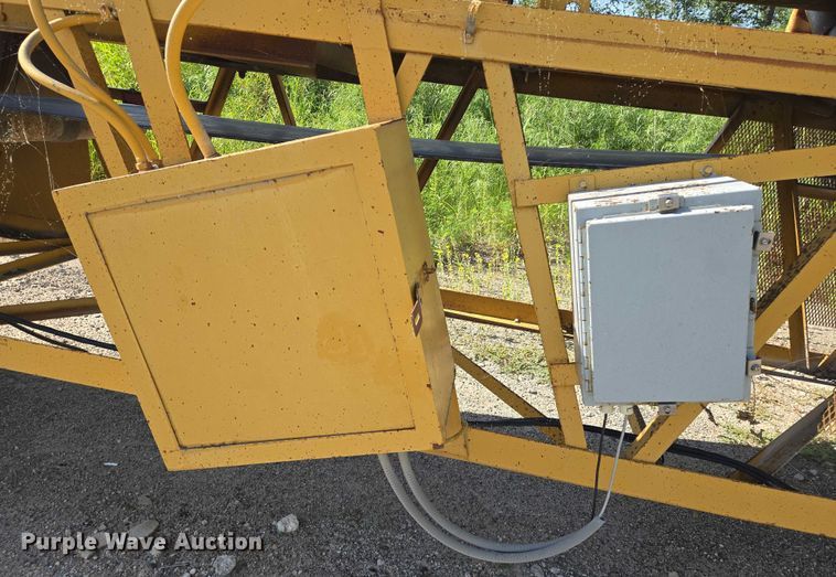 image for item DU6758 Crushing plant