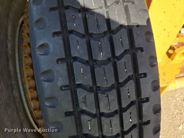 image for item DU6758 Crushing plant