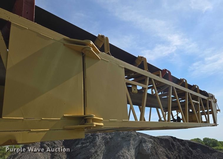 image for item DU6758 Crushing plant