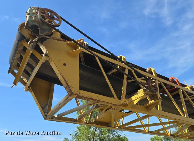 image for item DU6758 Crushing plant