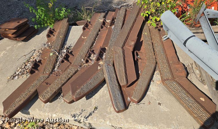 image for item DU6758 Crushing plant