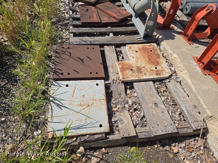 image for item DU6758 Crushing plant