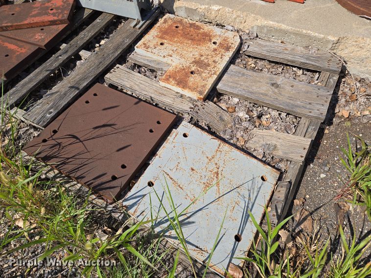 image for item DU6758 Crushing plant