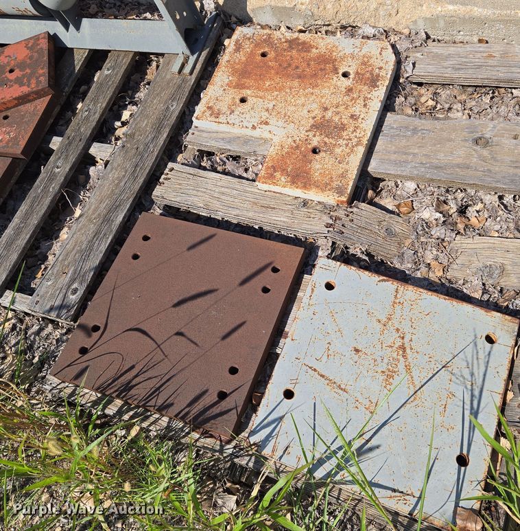 image for item DU6758 Crushing plant