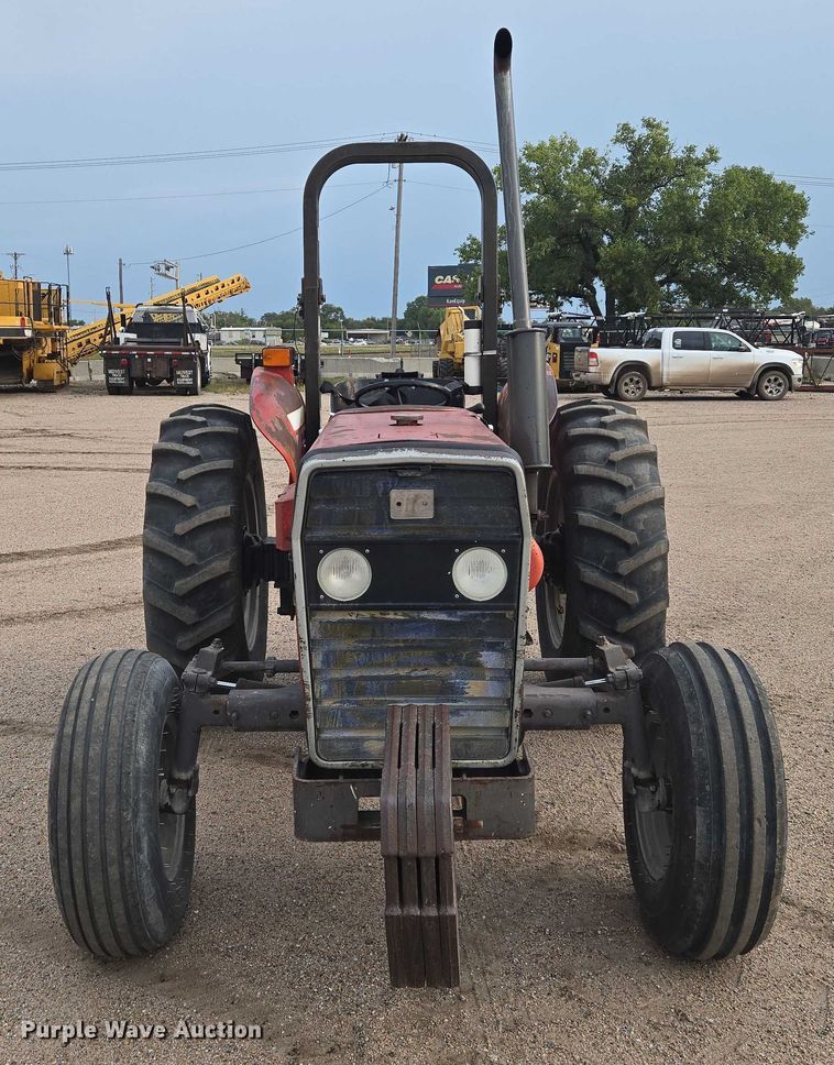 image for item DU6874 1996 Massey Ferguson 235 tractor