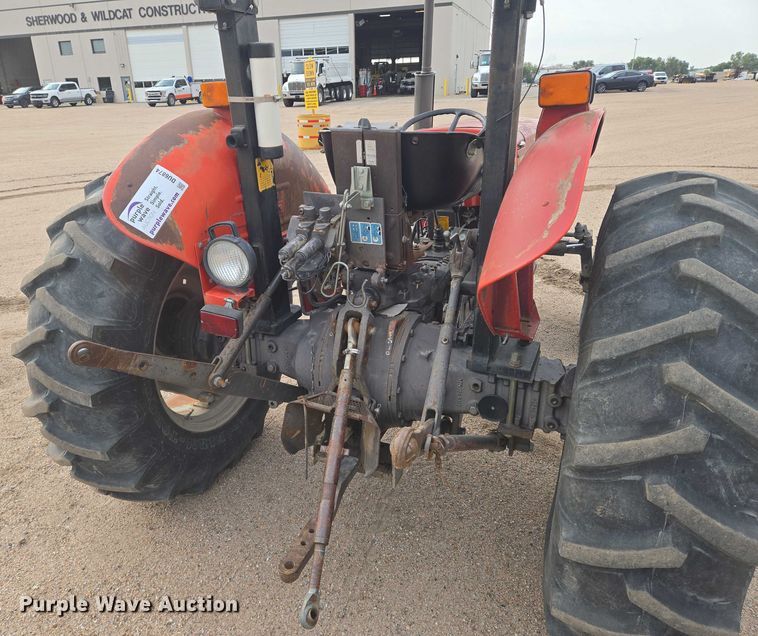 image for item DU6874 1996 Massey Ferguson 235 tractor