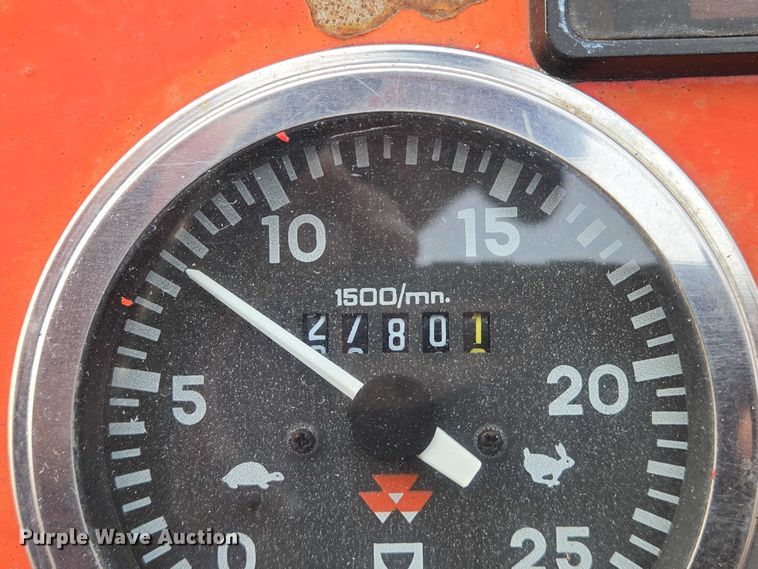 image for item DU6874 1996 Massey Ferguson 235 tractor