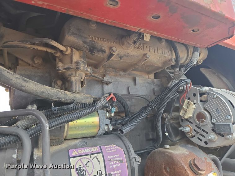 image for item DU6874 1996 Massey Ferguson 235 tractor