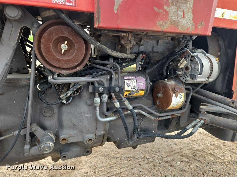 image for item DU6874 1996 Massey Ferguson 235 tractor