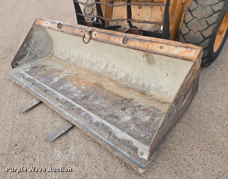 image for item DU6875 2008 Case 465 skid steer loader