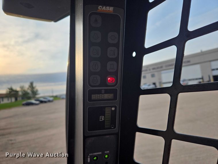 image for item DU6875 2008 Case 465 skid steer loader