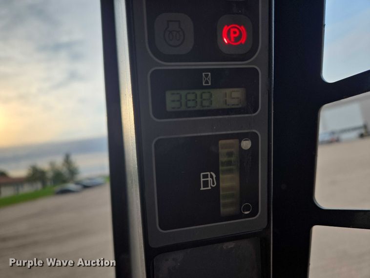 image for item DU6875 2008 Case 465 skid steer loader