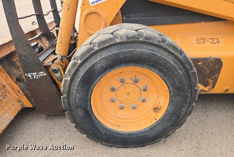 image for item DU6875 2008 Case 465 skid steer loader