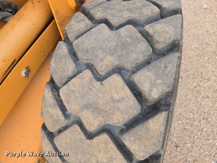 image for item DU6875 2008 Case 465 skid steer loader