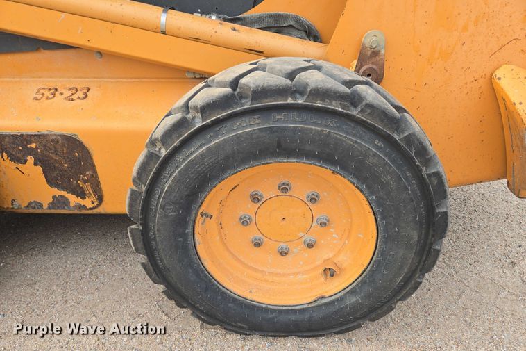 image for item DU6875 2008 Case 465 skid steer loader