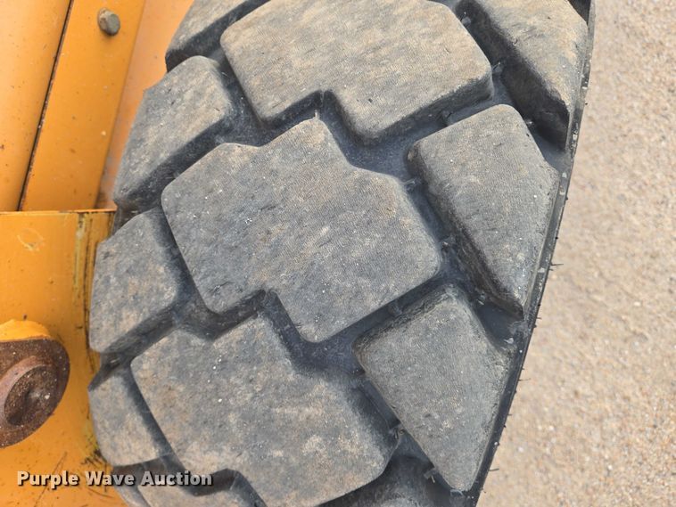 image for item DU6875 2008 Case 465 skid steer loader