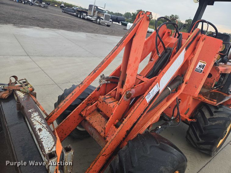 image for item DU6909 Wilmar Wrangler wheel loader