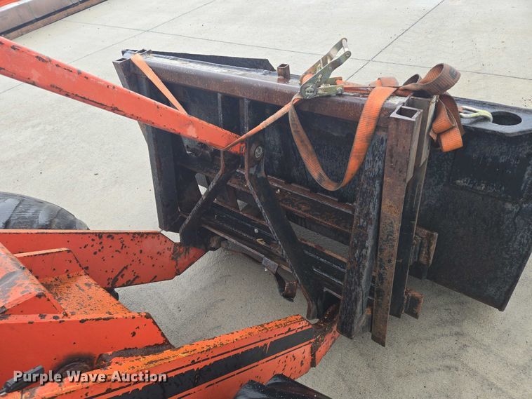 image for item DU6909 Wilmar Wrangler wheel loader