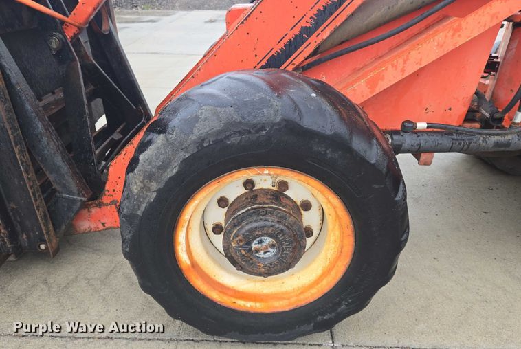 image for item DU6909 Wilmar Wrangler wheel loader