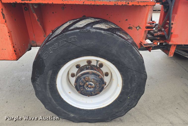 image for item DU6909 Wilmar Wrangler wheel loader