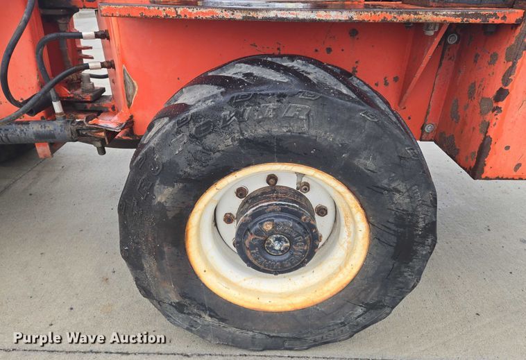image for item DU6909 Wilmar Wrangler wheel loader