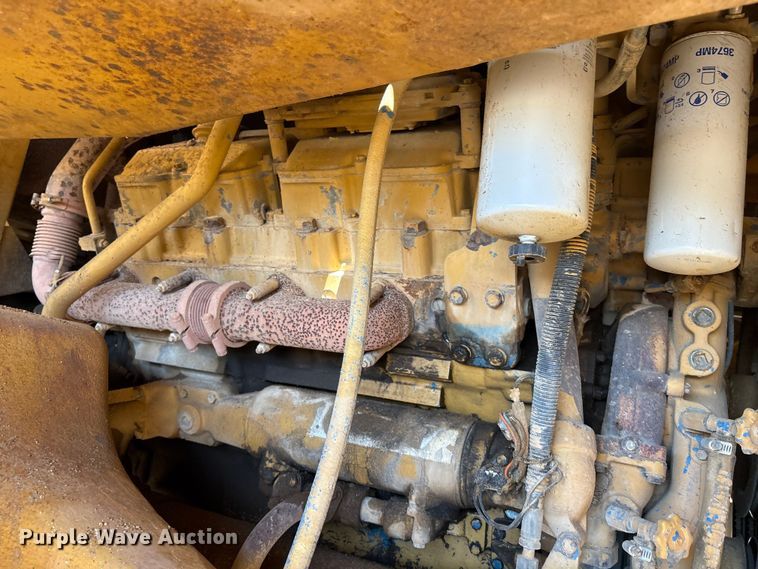 image for item DV5004 1998 Caterpillar 769D haul truck