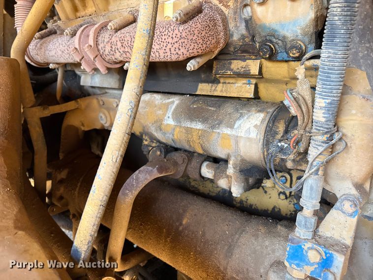 image for item DV5004 1998 Caterpillar 769D haul truck