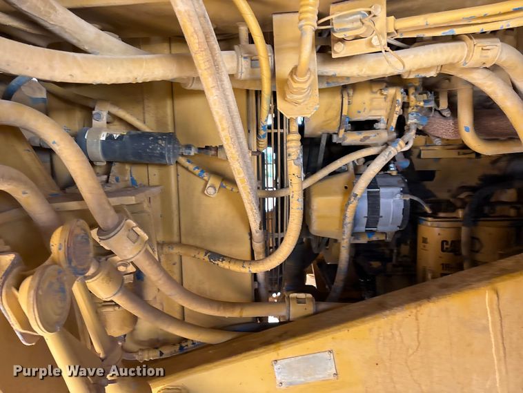 image for item DV5004 1998 Caterpillar 769D haul truck