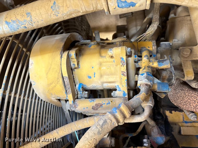 image for item DV5004 1998 Caterpillar 769D haul truck