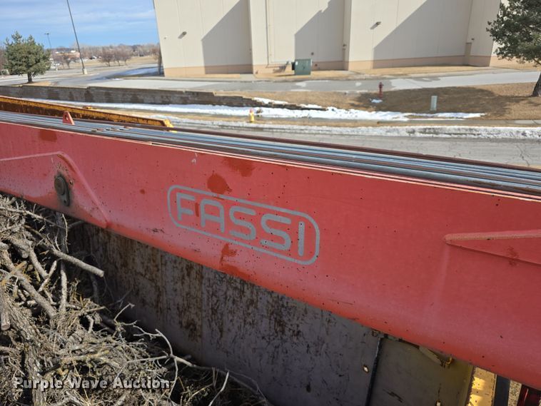 image for item DW3154 2000 Sterling L9500 grapple truck