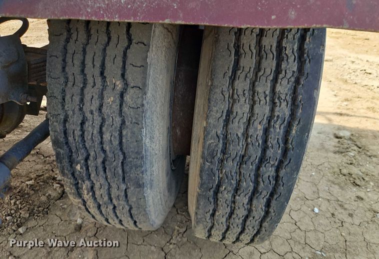 image for item DW6603 1960 Heil tank trailer