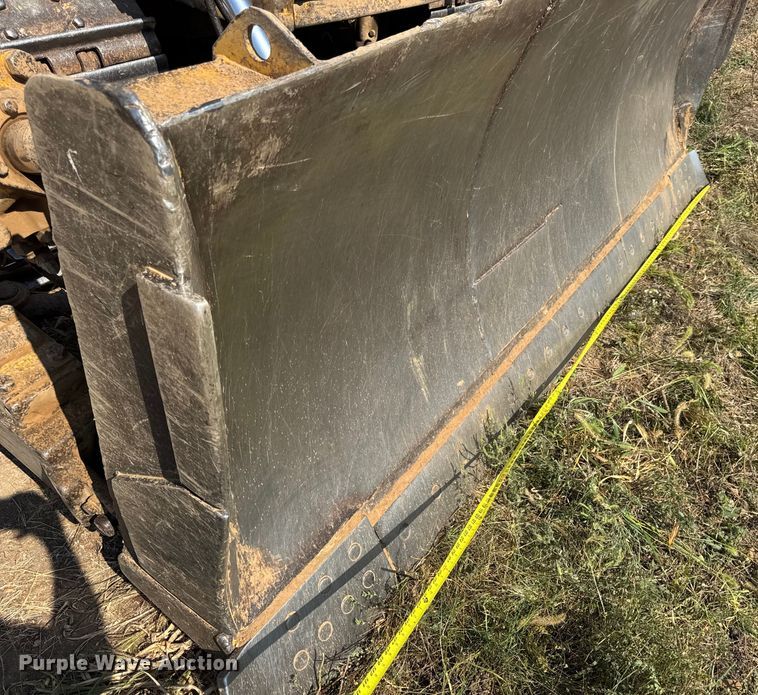 image for item DW6622 1973 Caterpillar D7F dozer