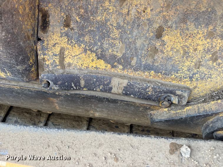 image for item DW6622 1973 Caterpillar D7F dozer