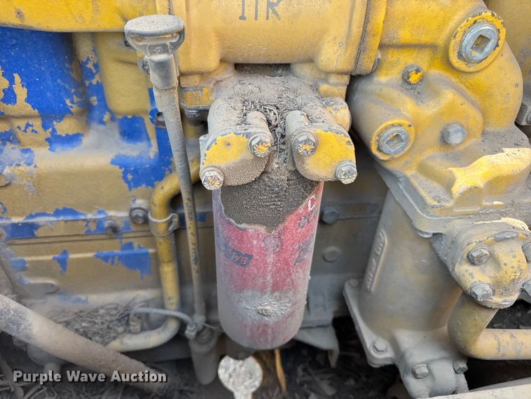 image for item DW6622 1973 Caterpillar D7F dozer