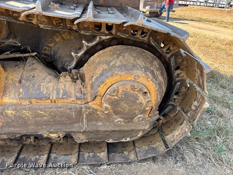 image for item DW6622 1973 Caterpillar D7F dozer