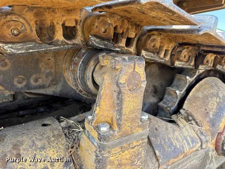 image for item DW6622 1973 Caterpillar D7F dozer