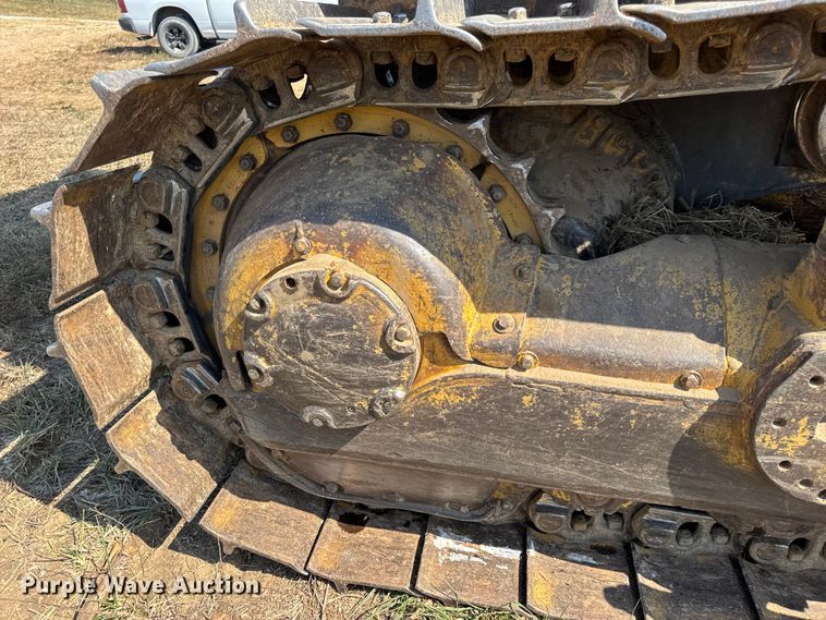 image for item DW6622 1973 Caterpillar D7F dozer
