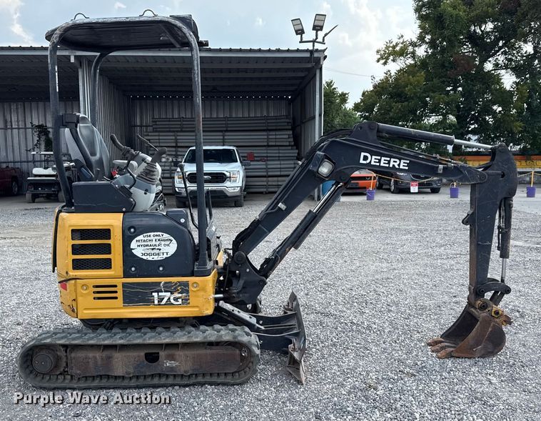 EXCAVADORA 2018 JOHN DEERE 17G