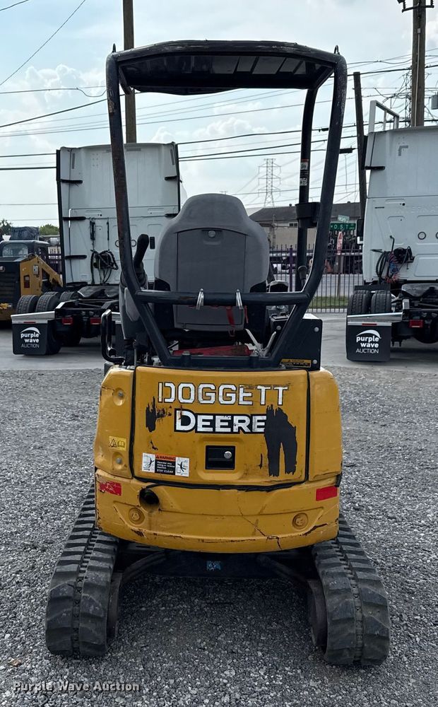 image for item DX5809 2018 John Deere 17G mini excavator