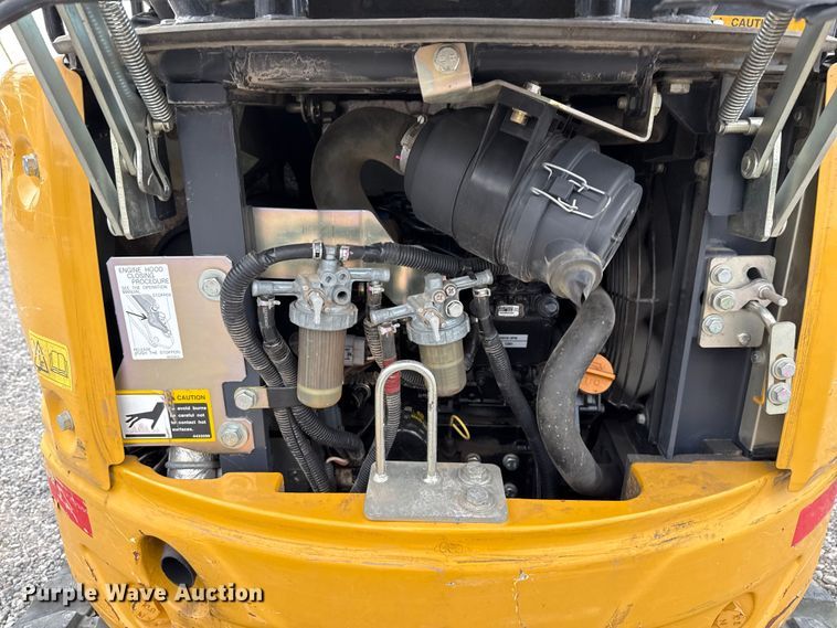 image for item DX5809 2018 John Deere 17G mini excavator