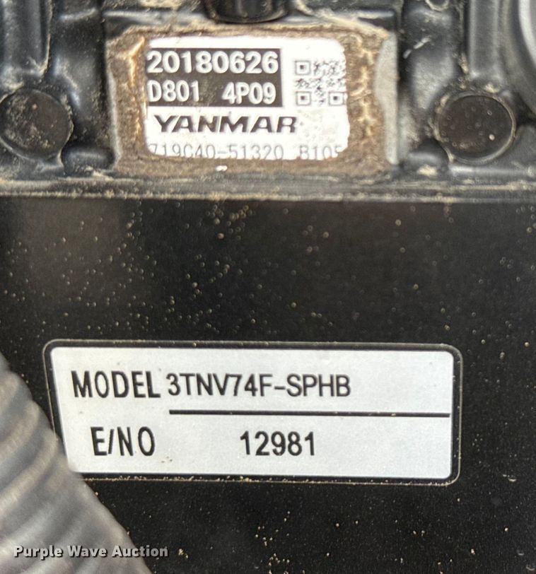 image for item DX5809 2018 John Deere 17G mini excavator