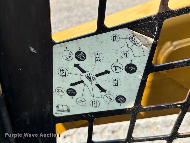 image for item DX5810 2021 Caterpillar 279D3 tracked skid steer loader