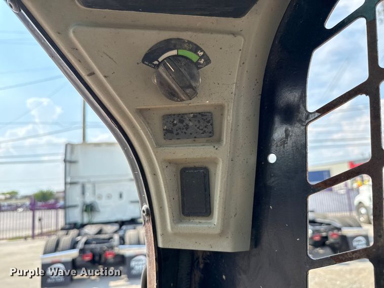 image for item DX5810 2021 Caterpillar 279D3 tracked skid steer loader