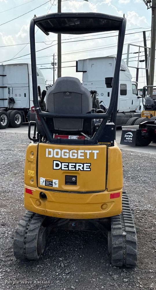 image for item DX5811 2020 John Deere 17G mini excavator