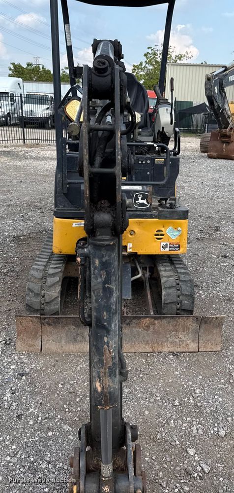 image for item DX5811 2020 John Deere 17G mini excavator